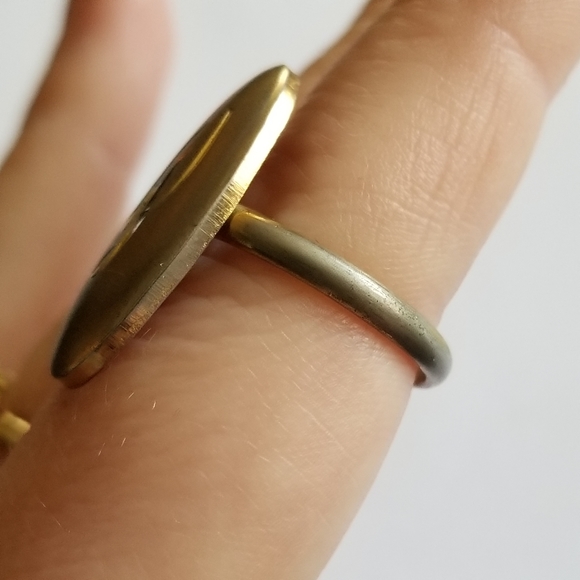 Vintage "P" Ring monogram gold tone alphabet adjustable oval engraved initial - Picture 9 of 9